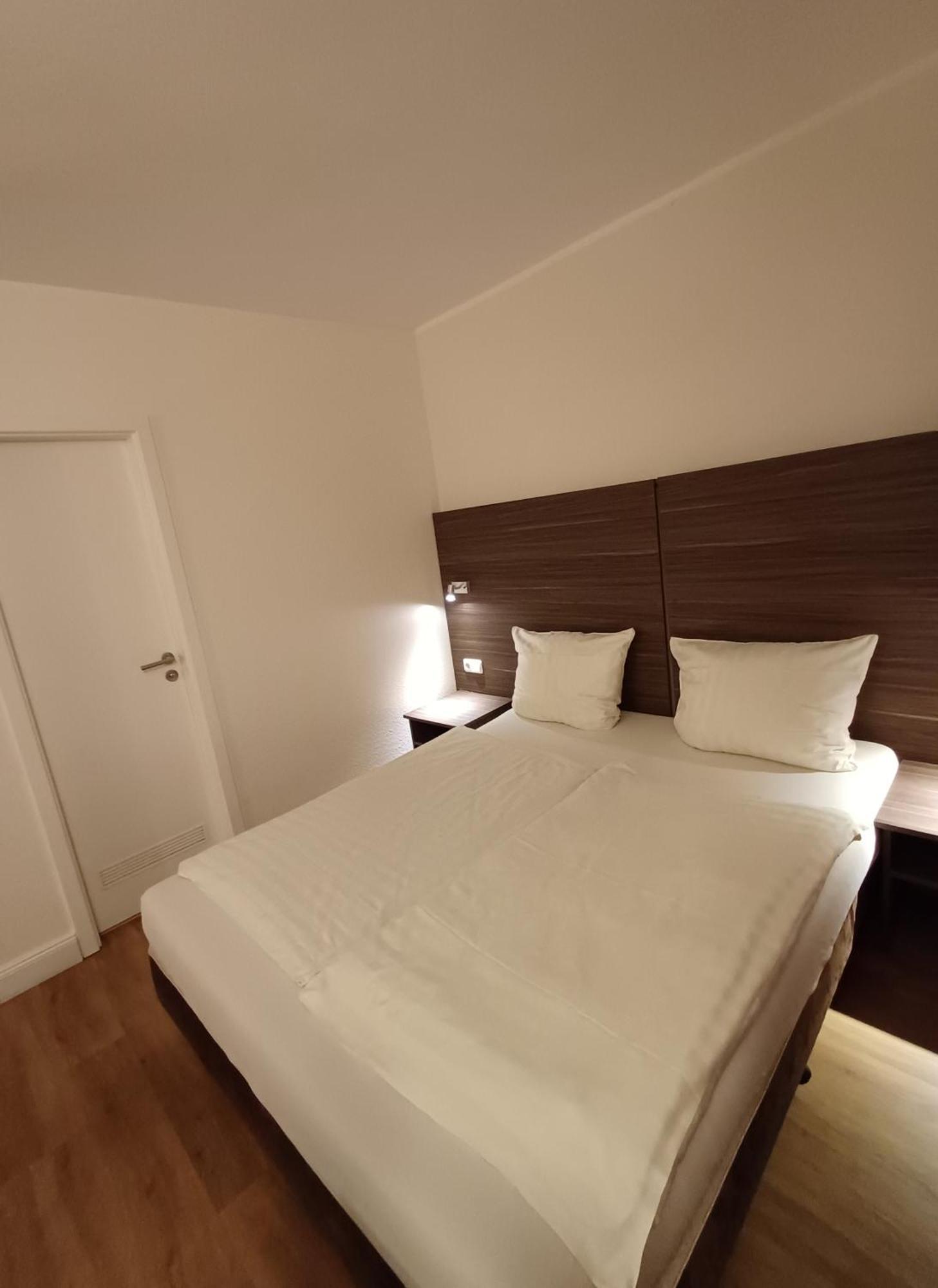 Hotel Ariana Cologne Extérieur photo