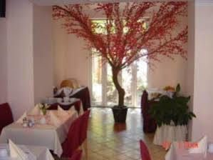 Hotel Ariana Cologne Extérieur photo