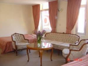Hotel Ariana Cologne Extérieur photo